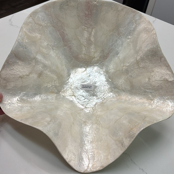 NWT Flared Capiz Shell Bowl - Picture 4 of 6